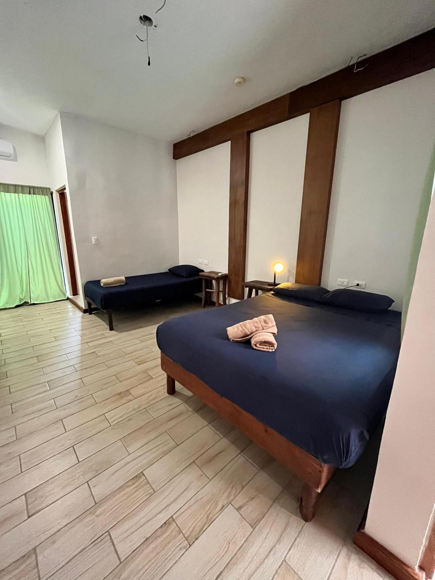 Balu Hotel Isla Mujeres Exterior photo