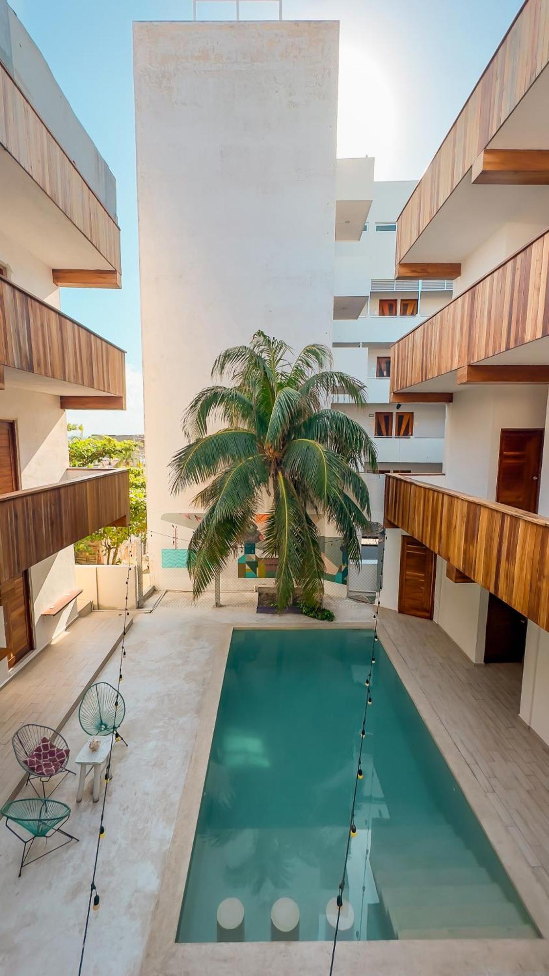 Balu Hotel Isla Mujeres Exterior photo